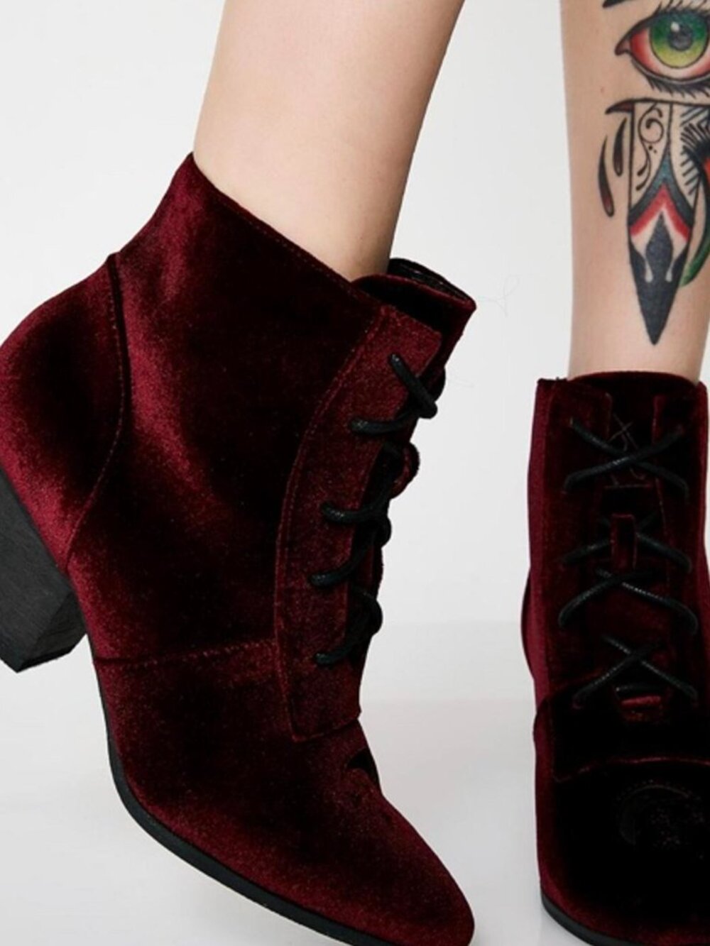 YRU Aura Burgundy Velvet Lace-Up Ankle Boots Size 8 Gothic Witchy